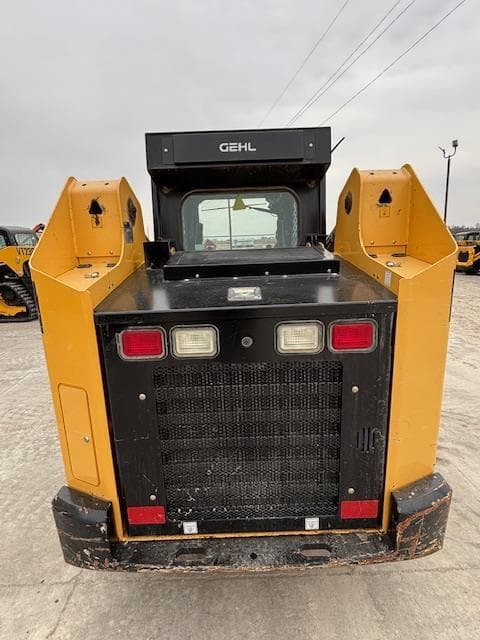 Image of Gehl RT215 equipment image 1