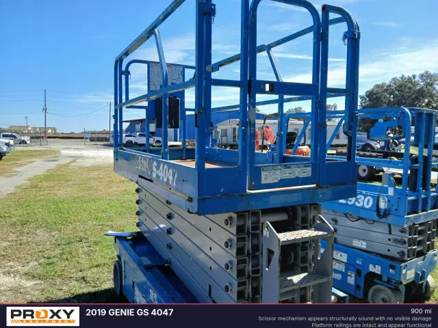 Image of Genie GS-4047 equipment image 1