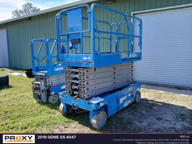 Image of Genie GS-4047 equipment image 2