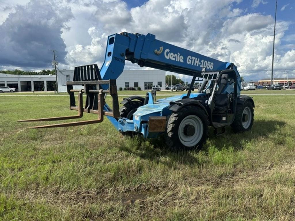 2019 Genie GTH-1056 Equipment Image0