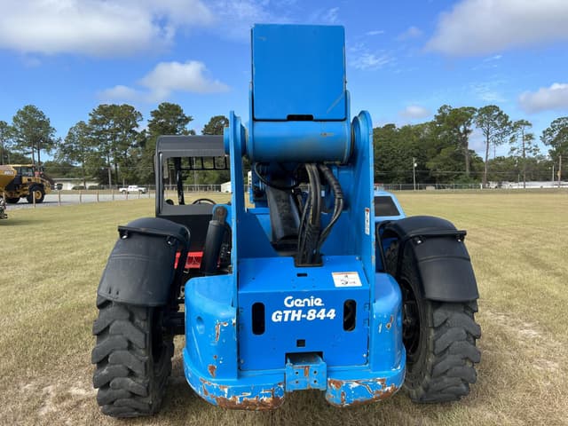 Image of Genie GTH844 equipment image 4