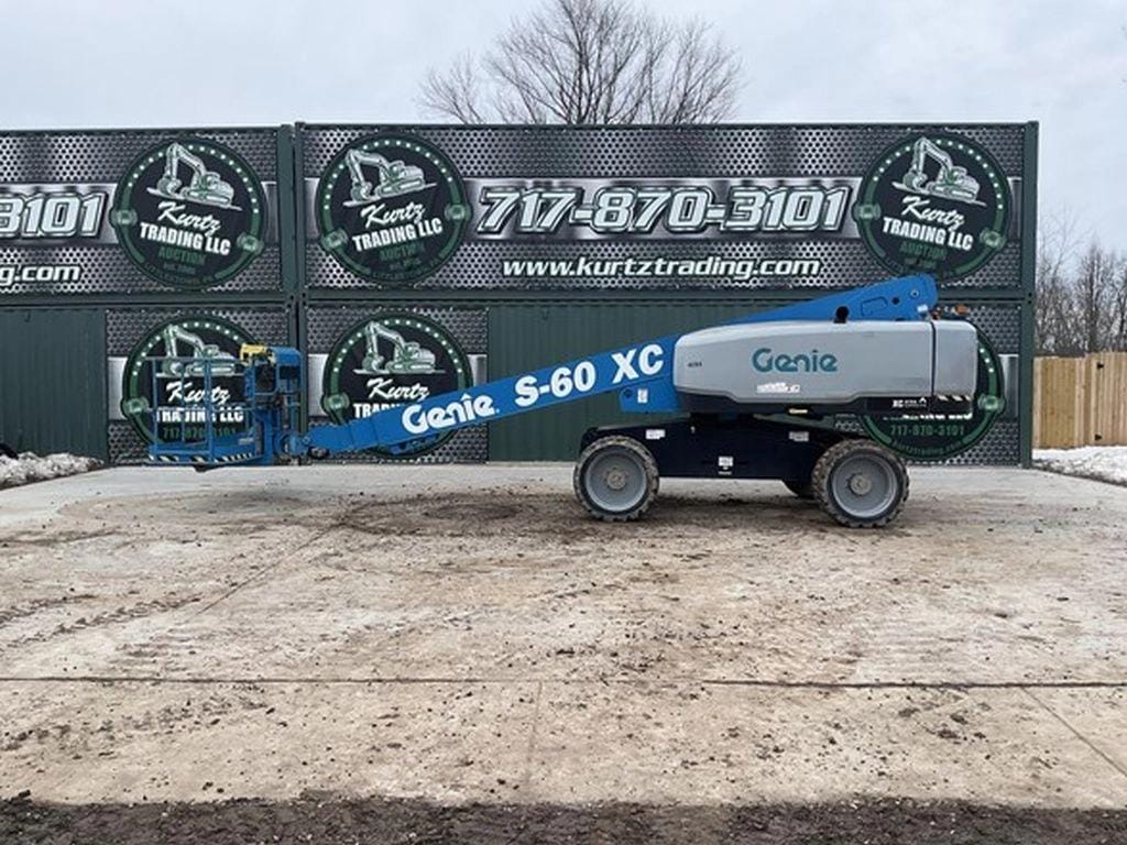 2019 Genie S-60XC Equipment Image0