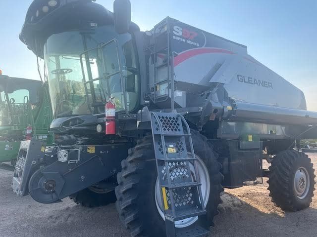 Image of Gleaner S97 Primary image