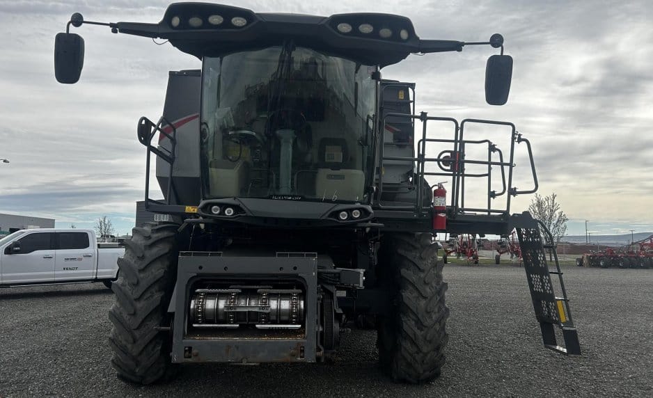 2019 Gleaner S98 Equipment Image0