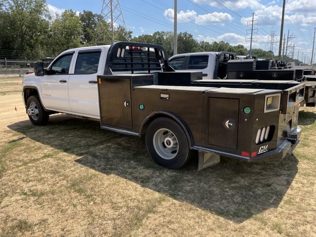 Image of GMC 3500HD equipment image 1