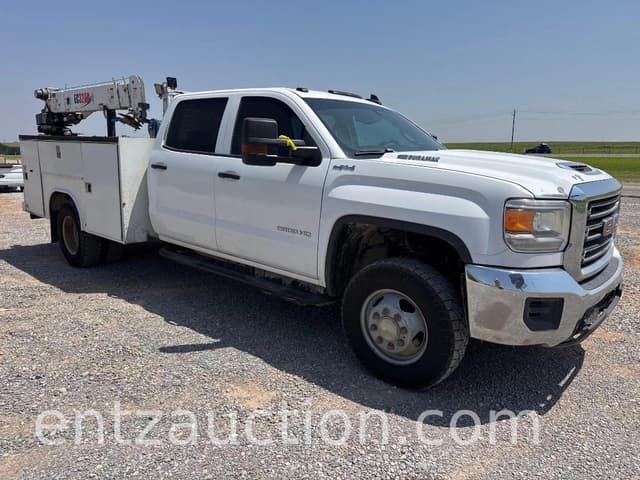 Image of GMC 3500 equipment image 3