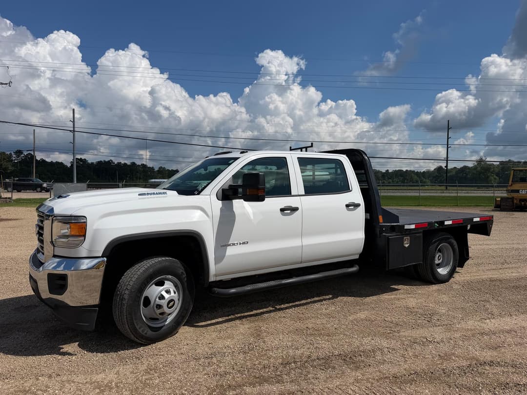 Image of GMC 3500HD Primary image