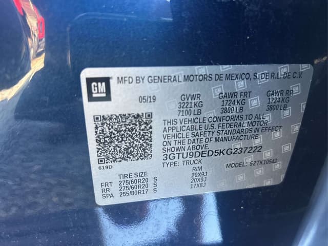 Image of GMC Sierra equipment image 2