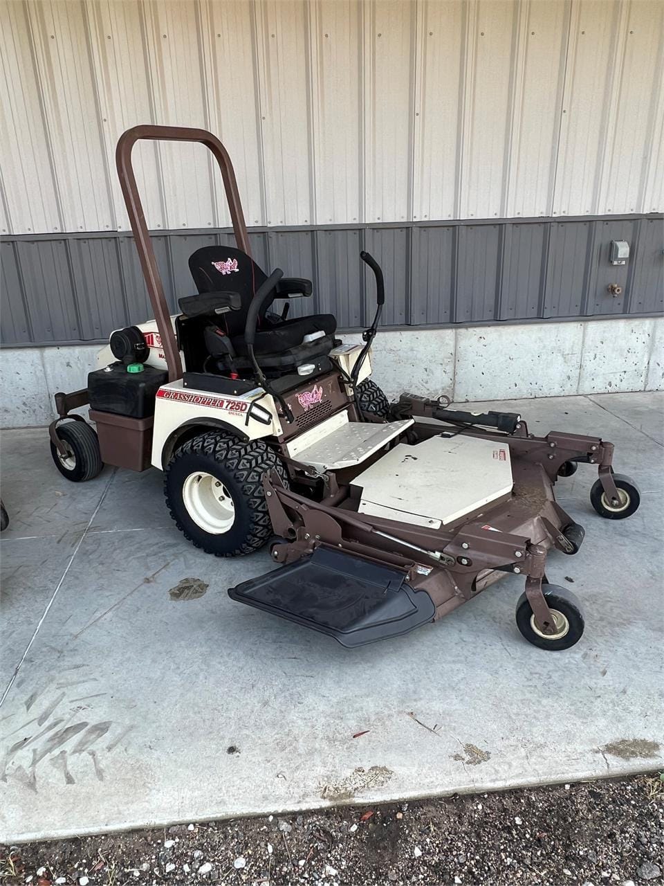 Main image Grasshopper 725D