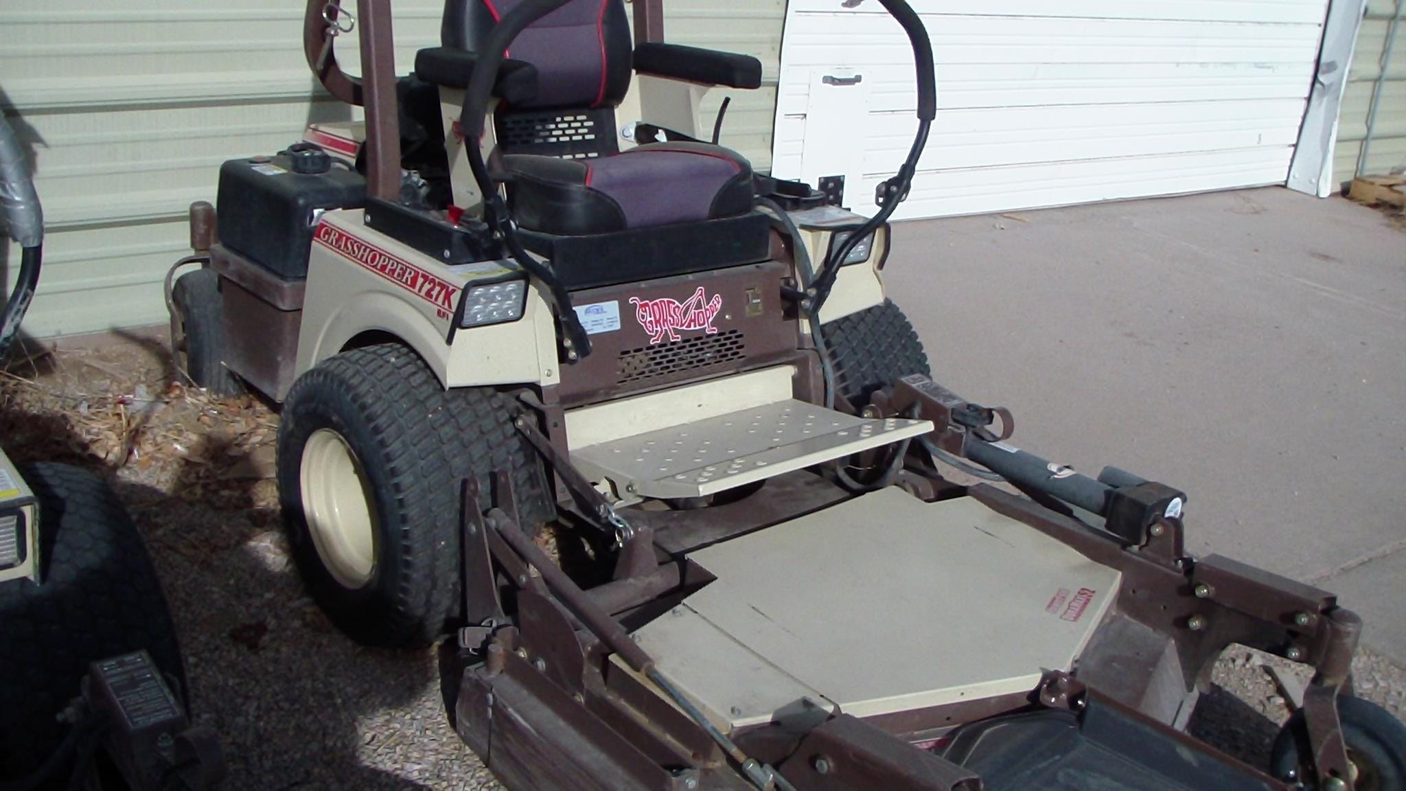 2019 Grasshopper 727K Equipment Image0