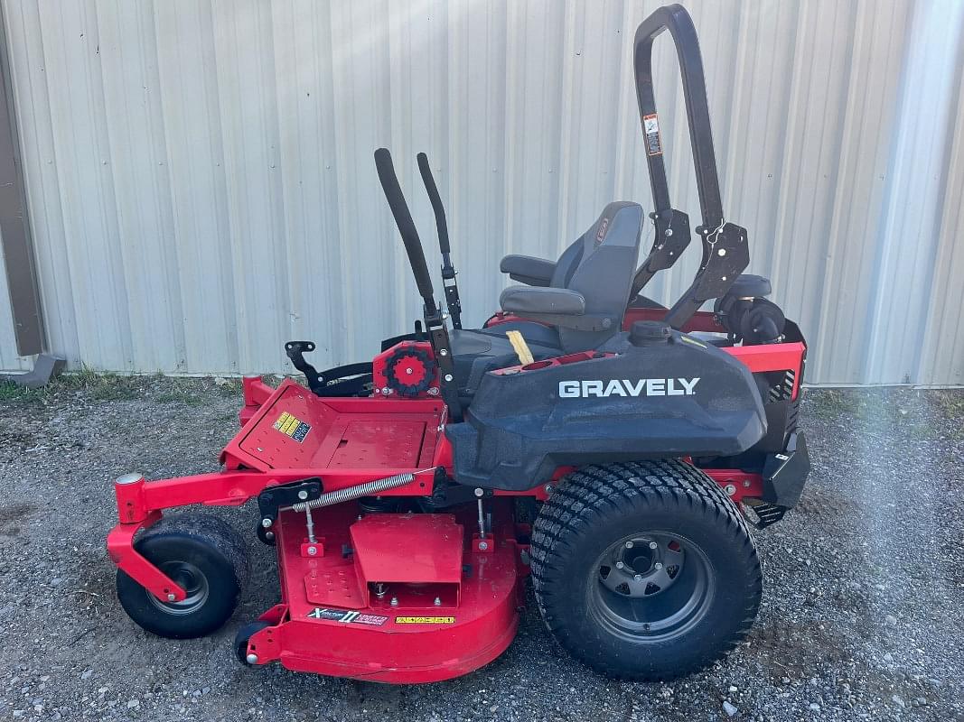 Image of Gravely Pro-Turn 460 Primary image