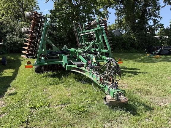 Image of Great Plains 2400TM equipment image 1