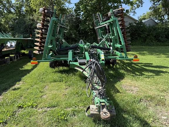 Image of Great Plains 2400TM equipment image 3