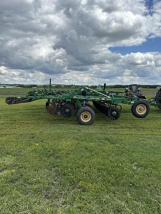 Image of Great Plains 2400TM equipment image 3