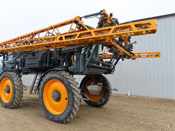 Image of Hagie STS12 equipment image 3