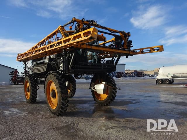 Image of Hagie STS14 equipment image 1