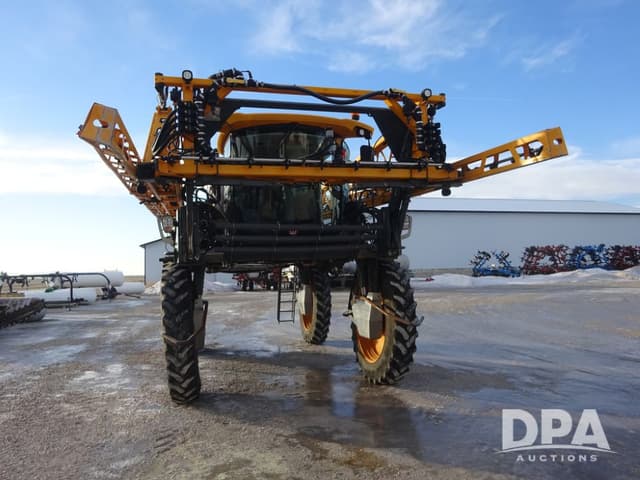 Image of Hagie STS14 equipment image 4