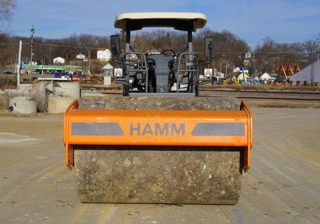 Image of Hamm H10I equipment image 4