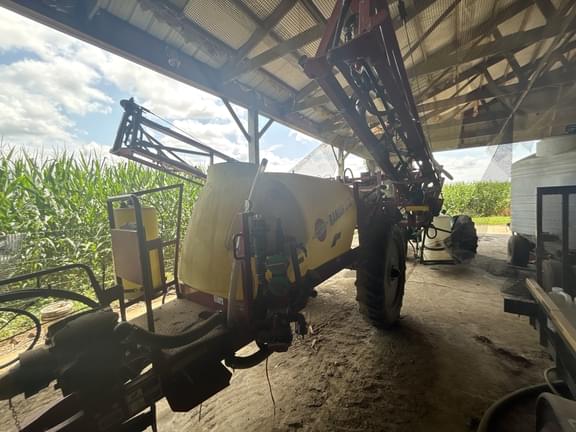 Image of Hardi Ranger 2000 equipment image 1