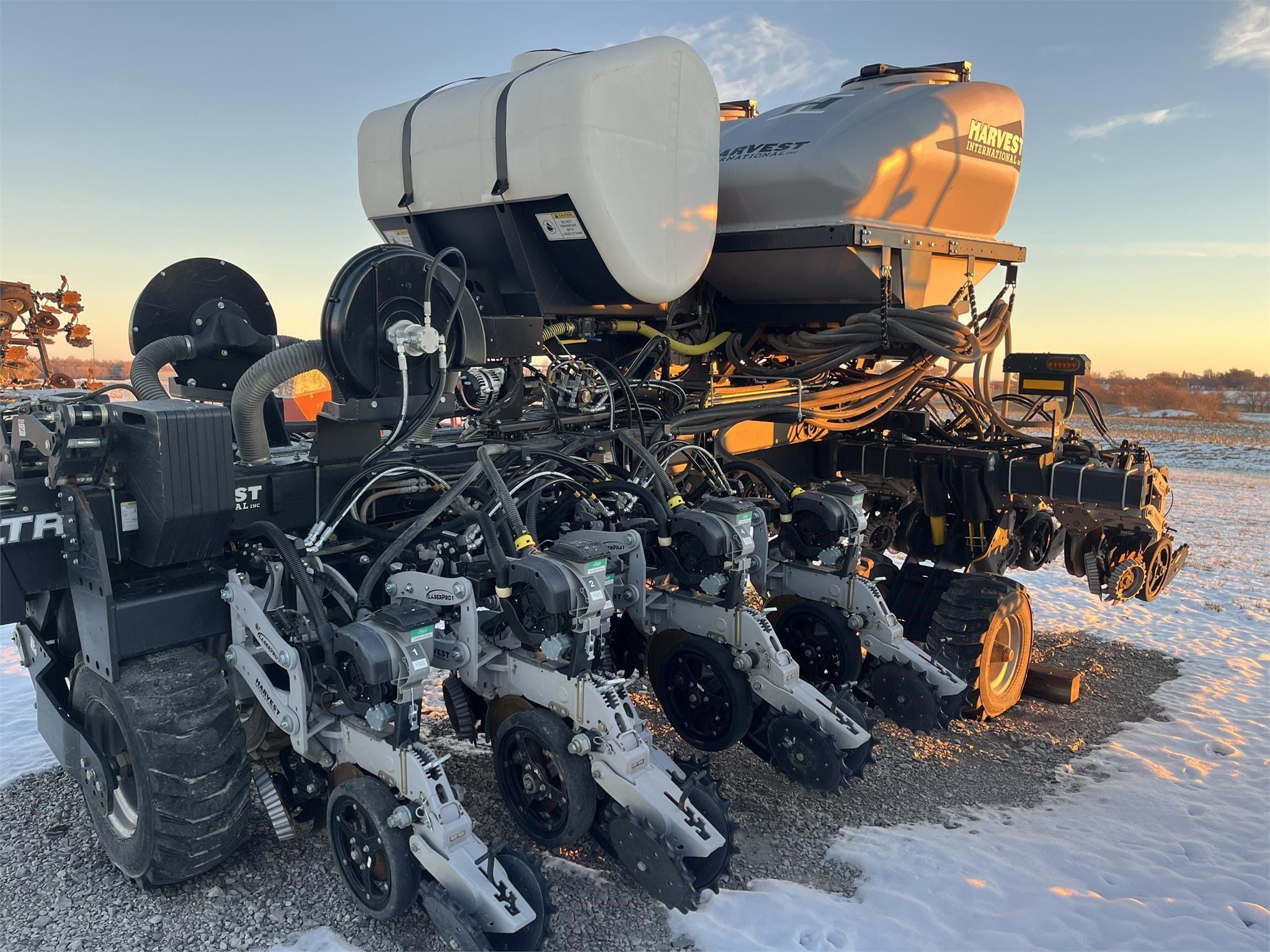 2019 Harvest International PB3015R Equipment Image0