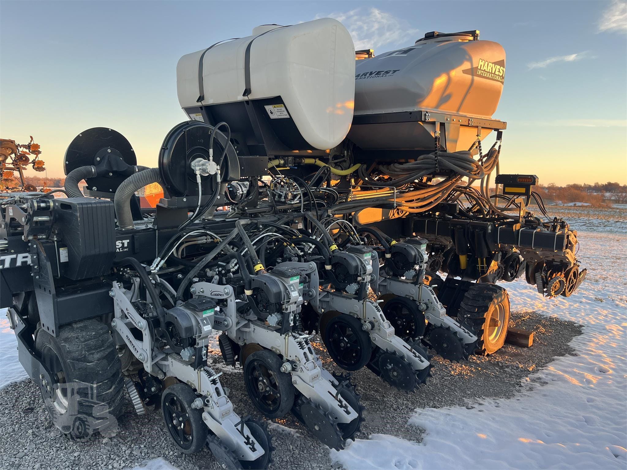 2019 Harvest International PB3015R Equipment Image0