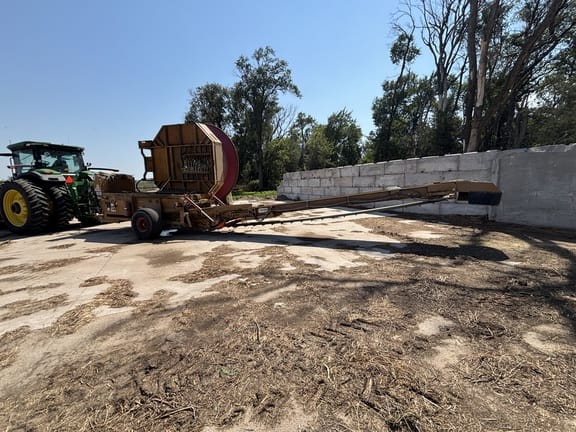 2019 Haybuster H-1130 Equipment Image0