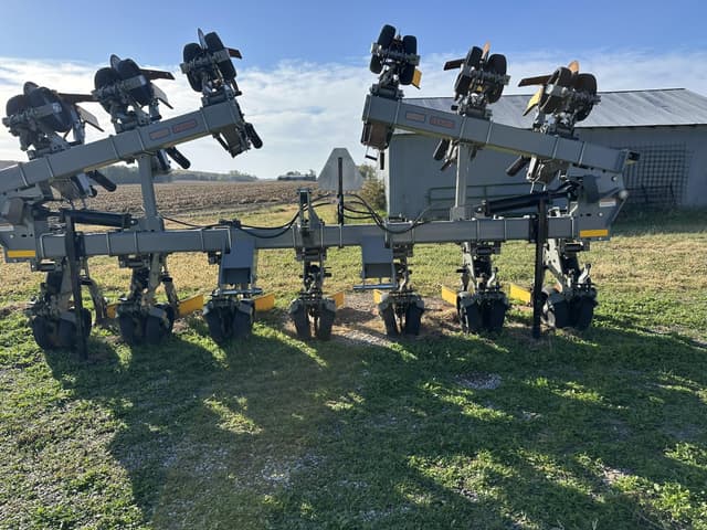 Image of Hiniker 6000 equipment image 1