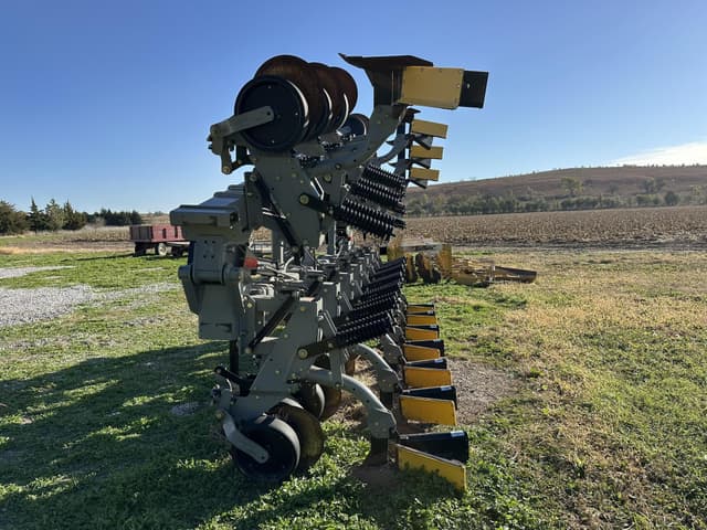 Image of Hiniker 6000 equipment image 3