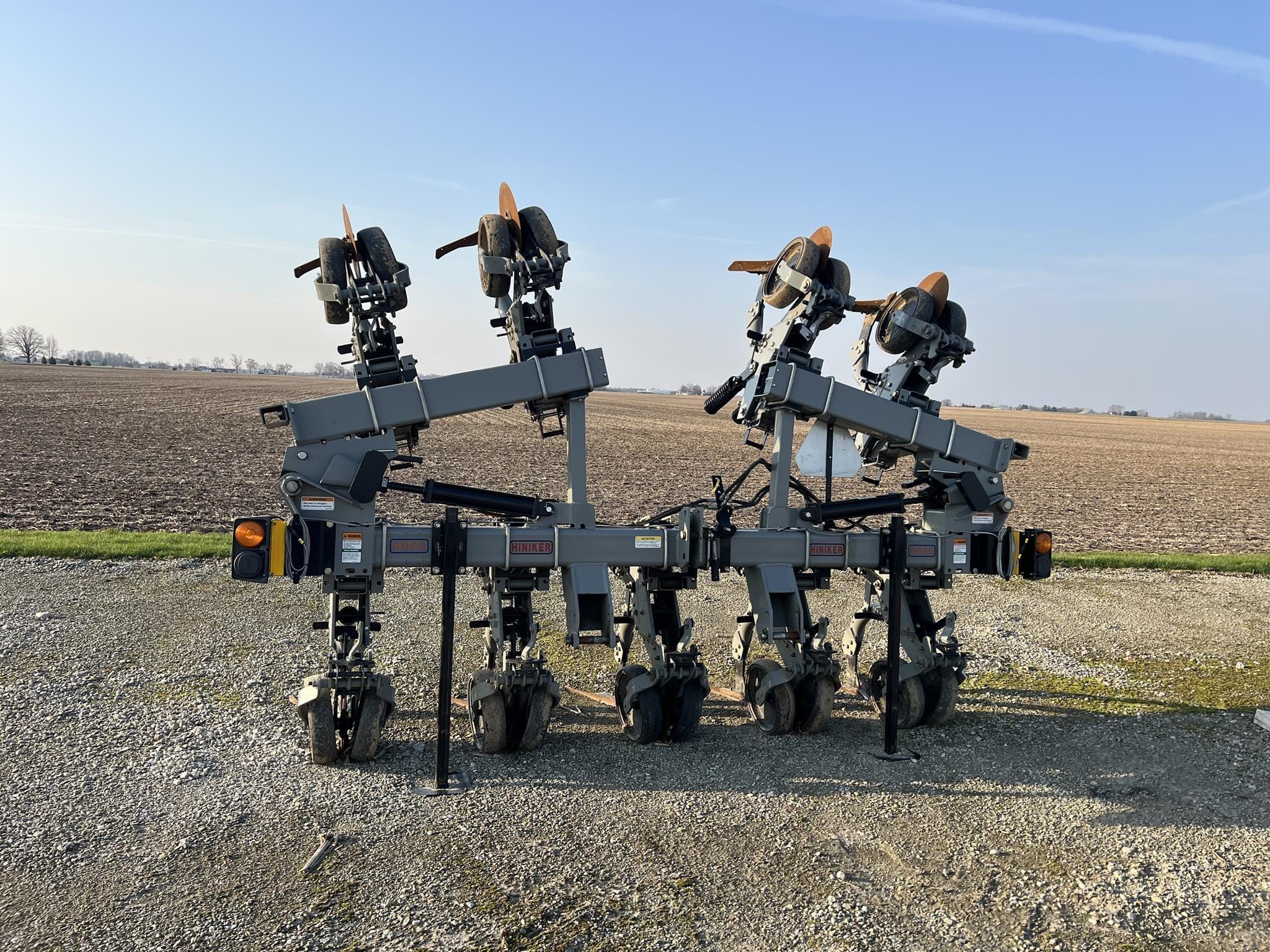 2019 Hiniker 6000 Equipment Image0