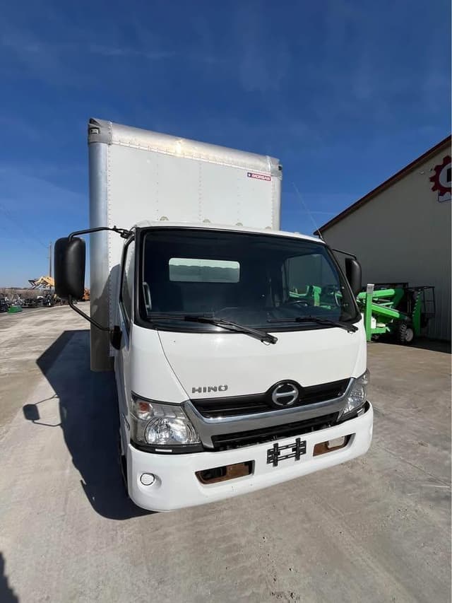 Image of Hino 195 equipment image 1