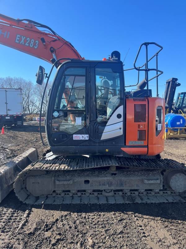 Main image Hitachi ZX135US-6