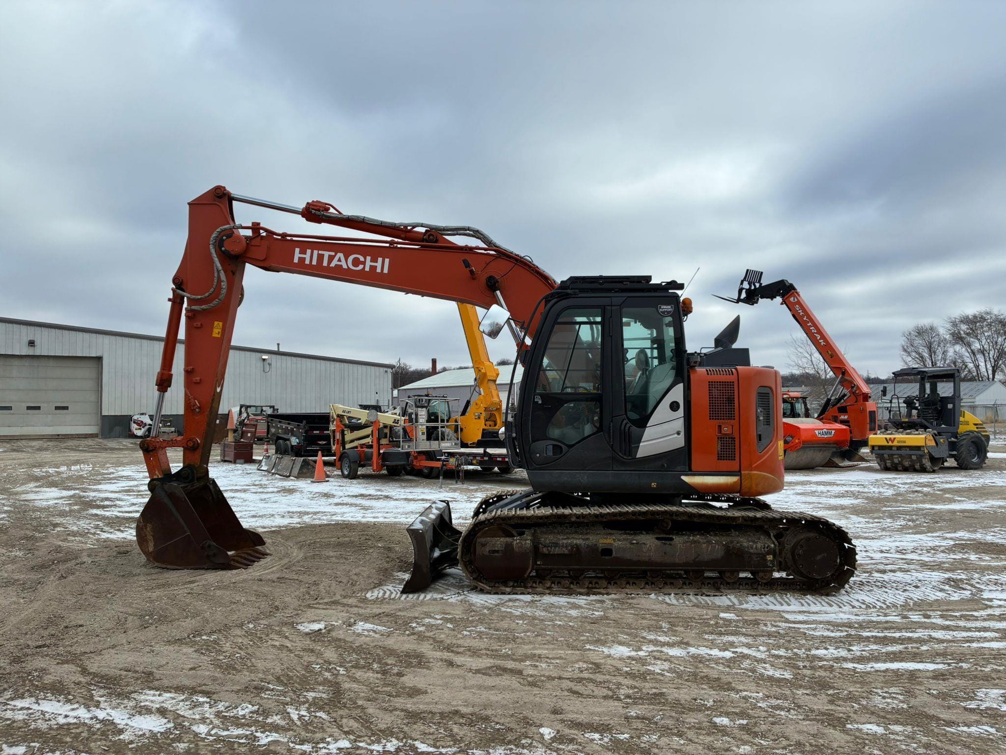 2019 Hitachi ZX135US-6 Equipment Image0
