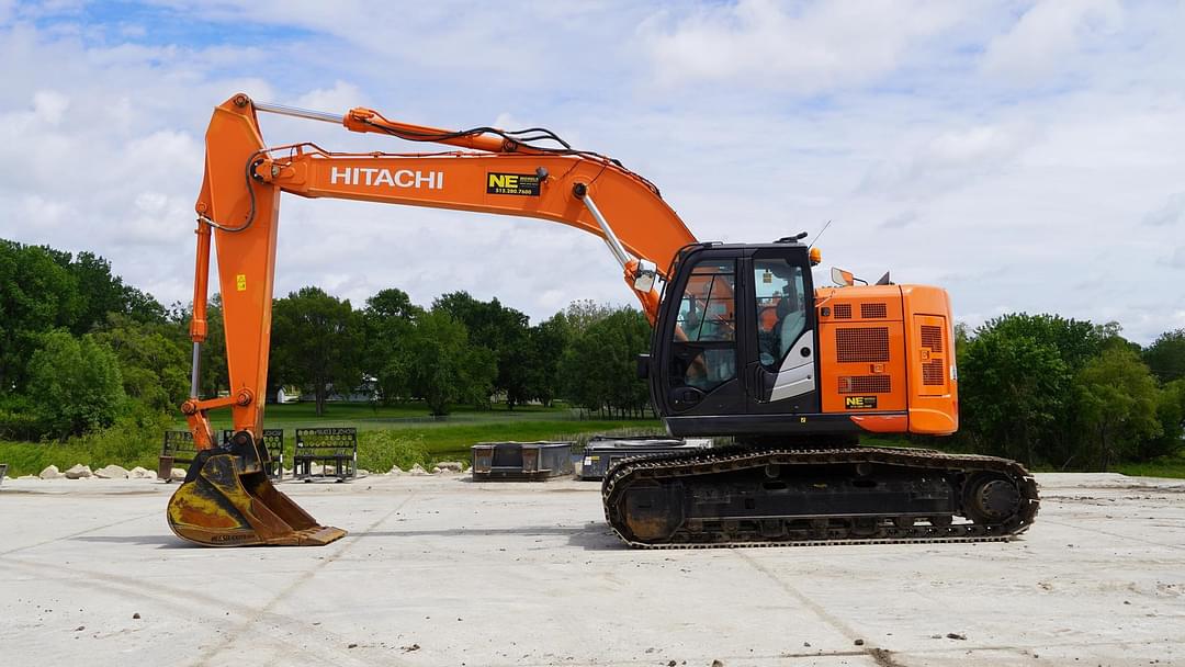 Image of Hitachi ZX225US-6 Primary image