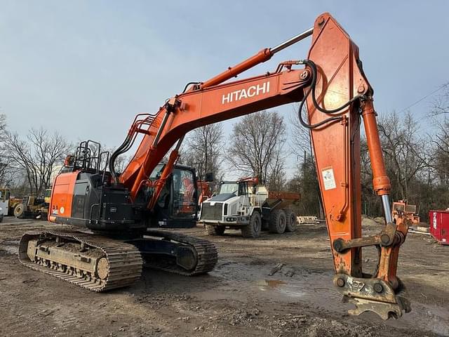 Image of Hitachi ZAXIS 345 USLC equipment image 1