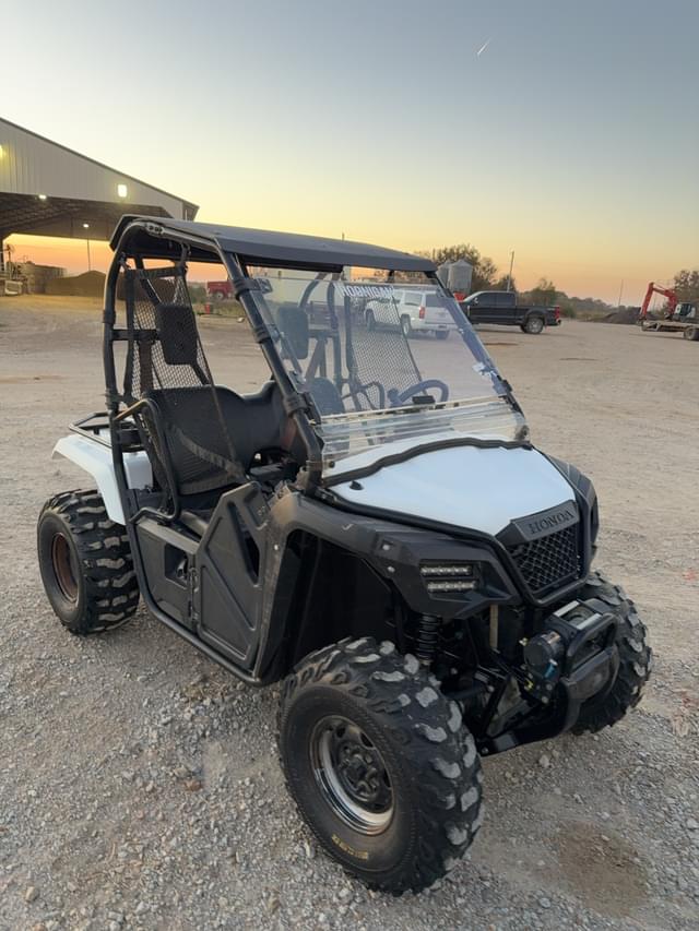 Image of Honda Pioneer 500 equipment image 3