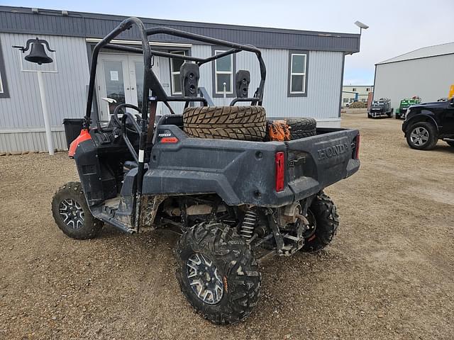 Image of Honda Pioneer 700 equipment image 4