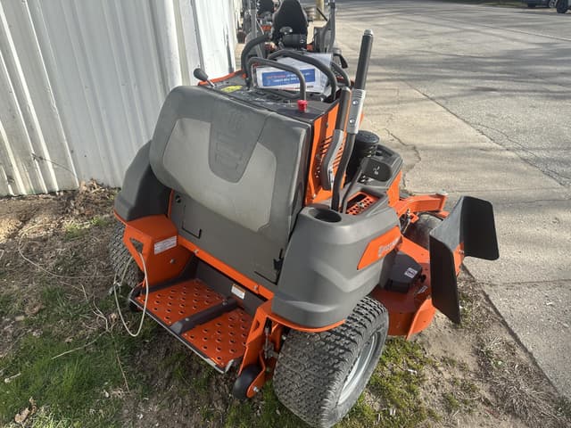 Image of Husqvarna V554 equipment image 3