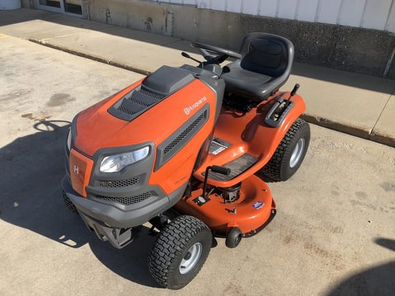 Husqvarna Yth18542 Husqvarna 42 In Riding Mower SOLD 2019