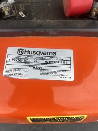 Image of Husqvarna YTH22V46 equipment image 1