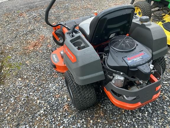 Image of Husqvarna Z248F equipment image 2