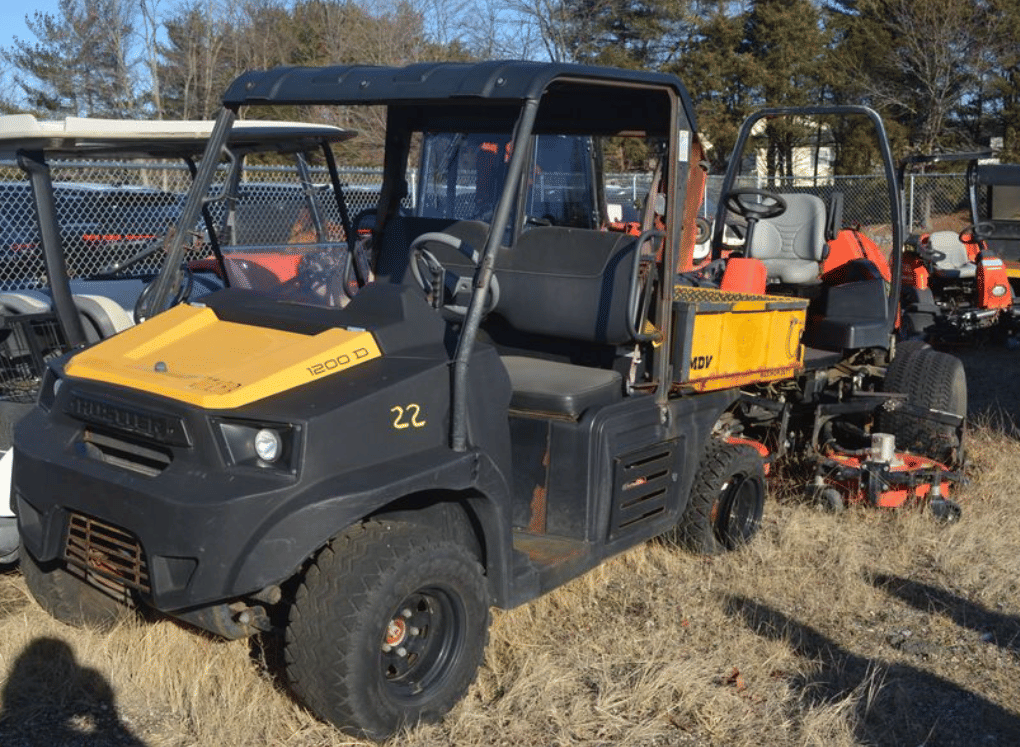 2019 Hustler MDV1200D Equipment Image0