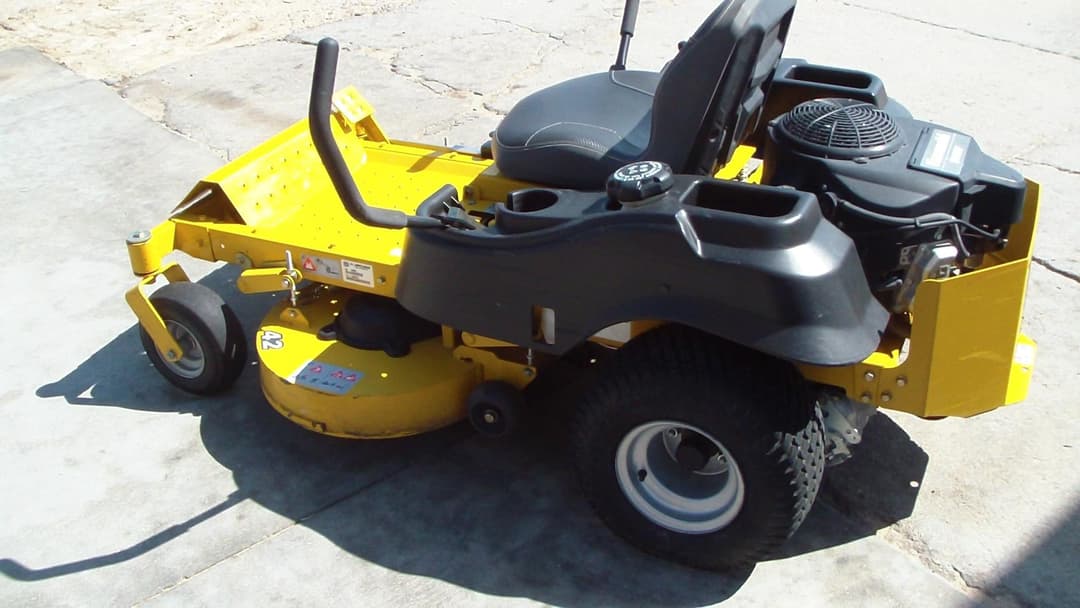 Image of Hustler Raptor Image 0