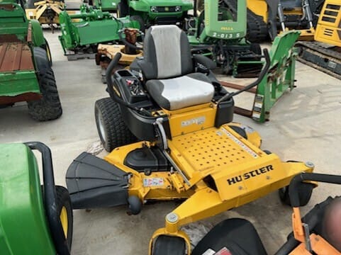 2019 Hustler Raptor SD Equipment Image0