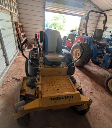 Image of Hustler FasTrak SDX equipment image 1