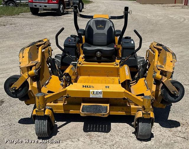 Image of Hustler Super 104 equipment image 1
