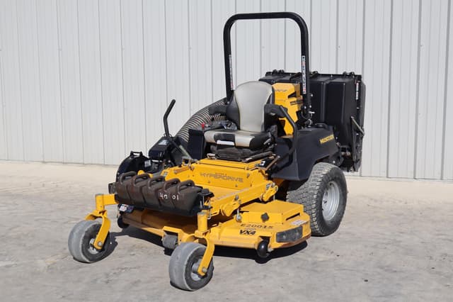 Image of Hustler Super Z equipment image 2