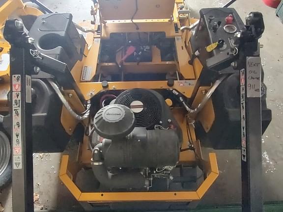 Image of Hustler X-ONE equipment image 1