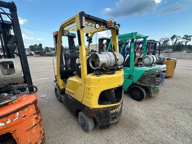 Image of Hyster S50FT equipment image 3