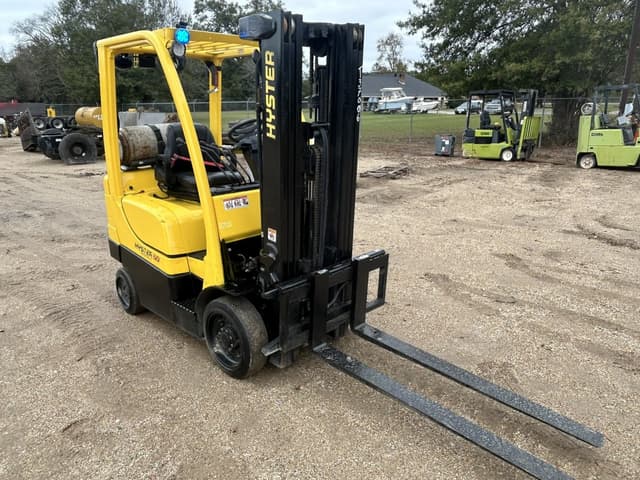 Image of Hyster S50FT equipment image 1