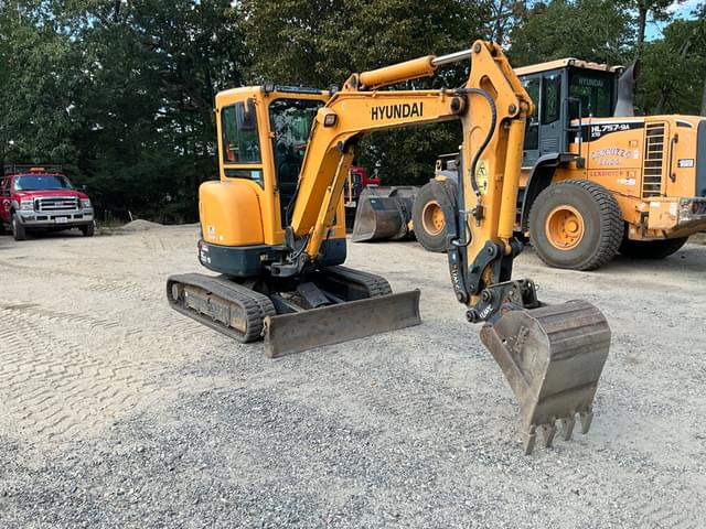 Image of Hyundai Robex 35Z-9 equipment image 2